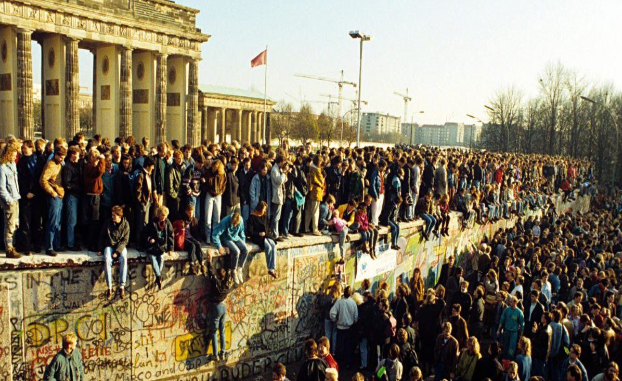 The Historic Fall of the Berlin Wall